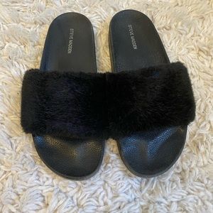 Black steve madden sandals